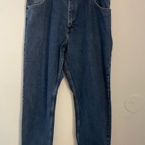 Wrangler Premium Fit Dark Blue Mens Jeans Size 39” Waist and 32” inseam